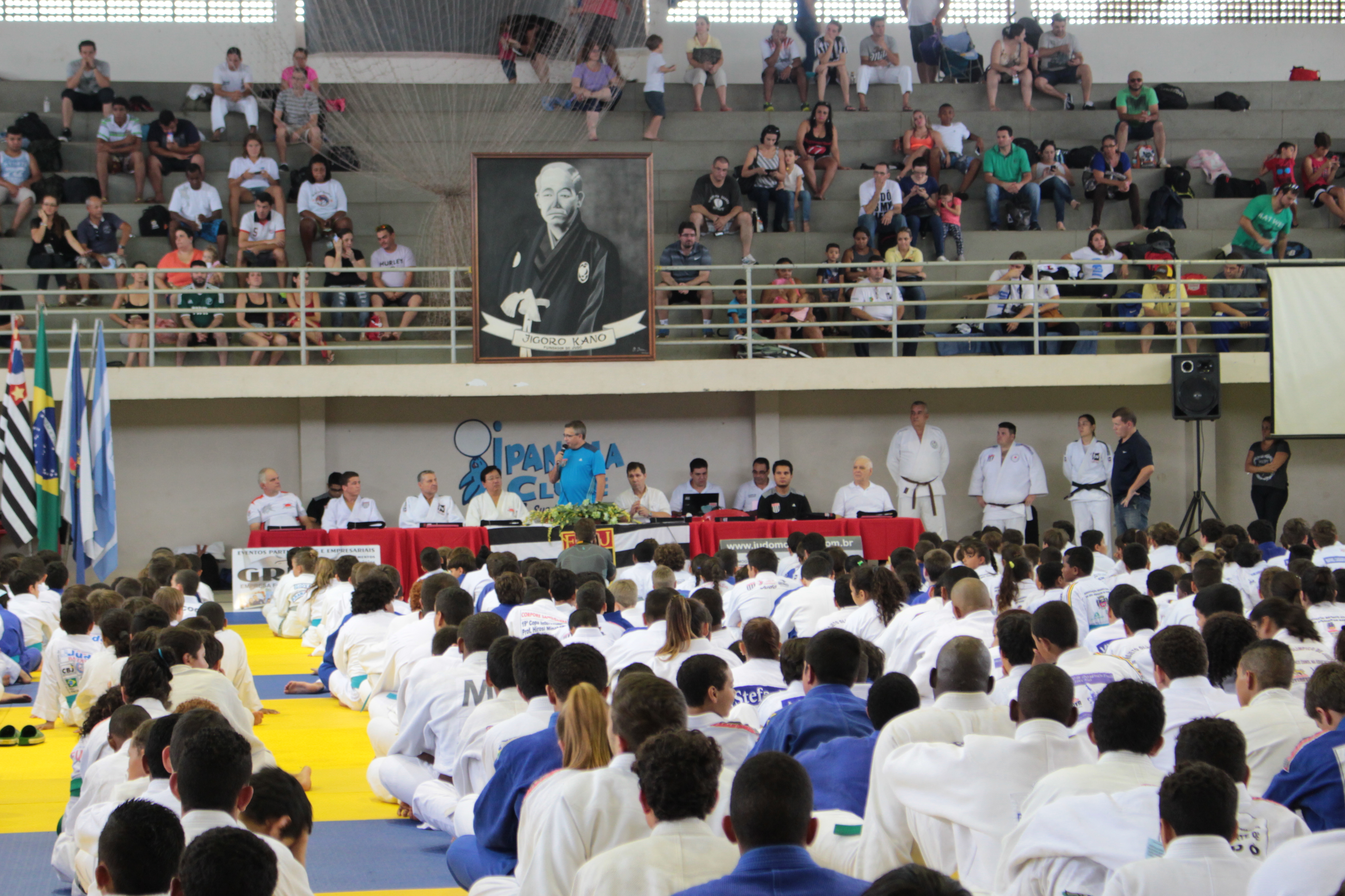 Com mais de 870 atletas, Franca garantiu 14 medalhas na competição: dois vice-campeonatos, cinco terceiros lugares, dois participações e um festival (Foto: Divulgação/Martinez Assessoria)